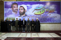 ادای احترام کاروان قرآنی انقلاب به شهدای ۸ سال دفاع مقدس و انقلاب