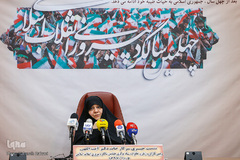 زهرا آیت اللهی، مدیر کارگروه زنان و خانواده در نشست خبری چهلمین سالگرد پیروزی انقلاب اسلامی