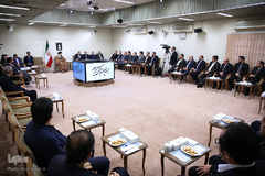 دیدار جمعی از مسئولان و محققان پژوهشکده علوم شناختی با رهبر انقلاب