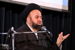 حجت‌الاسلام والمسلمین سیدمصطفی میرلوحی، عضو هیئت علمی دانشگاه امام صادق(ع) در نشست پژوهشی مبانی قرآنی انقلاب اسلامی در اندیشه امام(ره) و رهبری