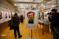 افتتاح نمایشگاه پنجمین جشنواره هنر مقاومت