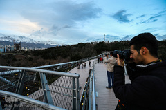 آسمان تهران از فراز تپه‌های عباس آباد