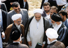 سیدعلی خامنه‌ای از تولد تا رهبری