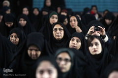 تجمع بانوان انقلابی در مصلی اهواز