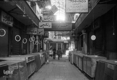 صاحبان مغازه در تهران دست به اعتصاب زده اند. تمامي مغازه ها در بازار بسته است 