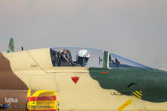 مانور هوایی نیروی های مسلح