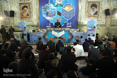محفل انس با قرآن کاروان قرآنی انقلاب در  امامزاده حسین ابن موسی کاظم(ع) شهرستان طبس