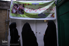 محفل انس با قرآن کاروان قرآنی انقلاب در منزل قاری شهید منا، مهاجر الی الله محسن حاجی حسنی کارگر 