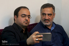 محفل انس با قرآن کاروان قرآنی انقلاب در منزل قاری شهید منا، مهاجر الی الله محسن حاجی حسنی کارگر 