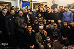 محفل انس با قرآن کاروان قرآنی انقلاب در منزل قاری شهید منا، مهاجر الی الله محسن حاجی حسنی کارگر 