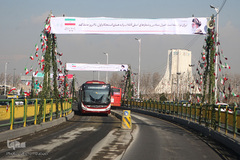 شهر به استقبال سالروز انقلاب
