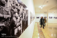 نمایشگاه «عکس روزهای انقلاب»