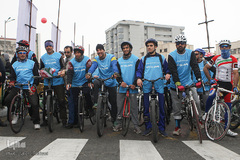 به وقت چهل سالگی؛ تهران، خیابان انقلاب