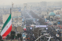 شکوه چهل سالگی/ تهران خیابان آزادی