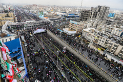 شکوه چهل سالگی/ تهران خیابان آزادی