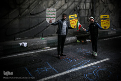 راهپیمایان ۲۲ بهمن ۱۳۹۷