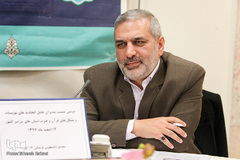 رحیم قربانی، مدیرعامل اتحادیه مؤسسات و تشکل‌های فرهنگی ـ مردمی قرآن و عترت کشور در نشست مدیران عامل اتحادیه مؤسسات مردمی و تشکل‌های قرآن و عترت استان‌ها