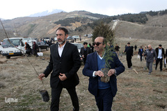 آیین درختکاری در پارک جنگلی  سد«لتیان» در شمال شرق استان تهران