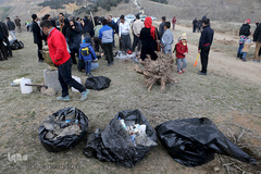 آیین درختکاری در پارک جنگلی  سد«لتیان» در شمال شرق استان تهران