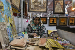 نمایشگاه دست آفرین