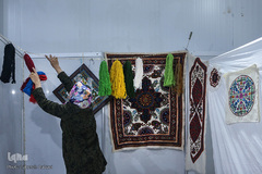 نمایشگاه دست آفرین