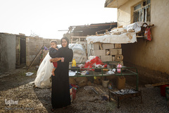 کافیه اسکندری متولد ۱۳۷۳ ساکن روستای دره‌بوری است. او می‌گوید: «به علت کم خونی شدید، کلیه‌اش آسیب دیده و برخی از دندان‌هایم ریخته است.»