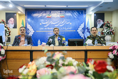 آیین تقدیر از دست اندرکاران کاروان قرآنی انقلاب