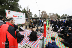 غبارروبی مزار شهدا در آخرین پنجشنبه سال ۱۳۹۷