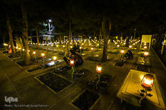 غبارروبی مزار شهدا در آخرین پنجشنبه سال ۱۳۹۷