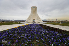 حال و هوای بهاری در شهر تهران