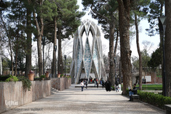 آرامگاه خیام نیشابوری