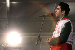 محمد معتمدی، خواننده موسیقی ایرانی در جشن ملی پرچم در پارک نوروز تهران