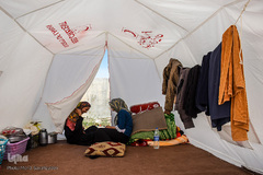 ارمغان شادی برای کودکان سیل‌زده