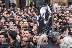 آیین تشییع پیکر جمشید مشایخی