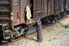 معلق میان حال و آینده