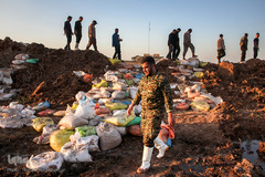 تلاش برای مقابله با سیل در اهواز