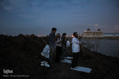 تلاش برای مقابله با سیل در اهواز