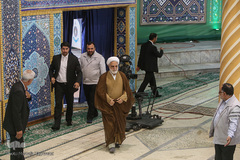 حمایت نمازگزاران جمعه از سپاه