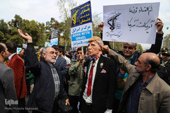 حمایت نمازگزاران جمعه از سپاه