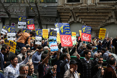 حمایت نمازگزاران جمعه از سپاه