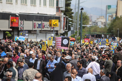 حمایت نمازگزاران جمعه از سپاه