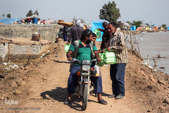 هوفل علی‌آباد گرفتار در سیل