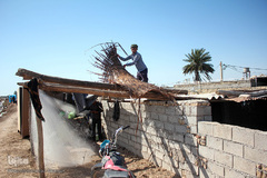 هوفل علی‌آباد گرفتار در سیل