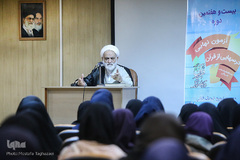 بیست و هفتمین دوره آزمون نهایی «درس‌هایی از قرآن»