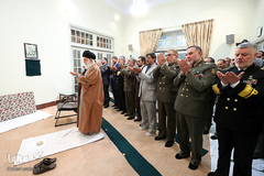 دیدار جمعی از فرماندهان ارتش و نیروی زمینی با رهبر انقلاب