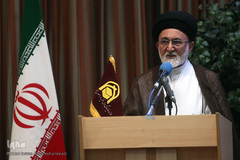 حجت‌الاسلام‌ والمسلمین سیدعلی قاضی‌عسکر، نماینده پیشین ولی‌فقیه در امور حج و زیارت 