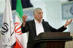 عبدالهادی فقهی زاده، معاون قرآن و عترت وزارت فرهنگ و ارشاد اسلامی در افتتاح بخش بین الملل نمایشگاه قرآن