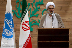 اختتامیه سی و چهارمین دوره مرحله دانشگاهی مسابقات قرآن و عترت دانشجویان و ششمین دوره مسابقات قرآن و عترت کارکنان و اعضای هیأت علمی دانشگاه تهران