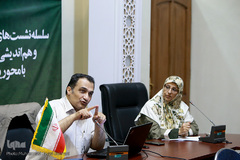 نشست تخصصی نسبت میان ترجمه و تفسیر قرآن با حضور احمد پاکتچی