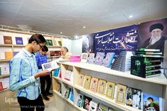 بخش فروشگاهی نمایشگاه قرآن کریم